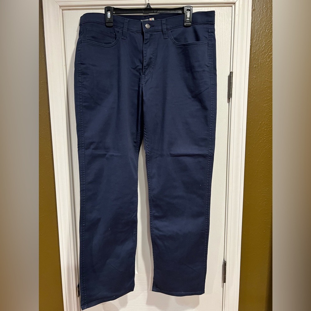 Dockers navy straight fit pants